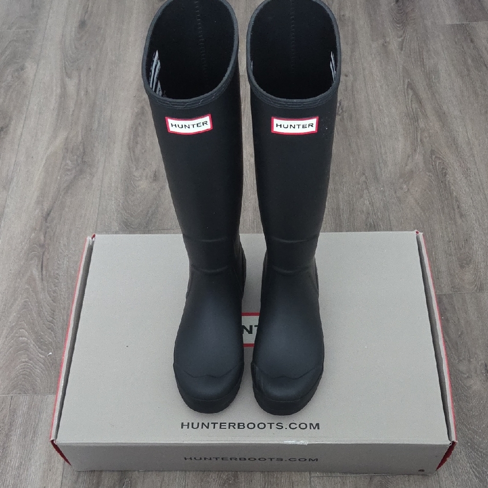 Hunter Black Tall Waterproof Rain Boots